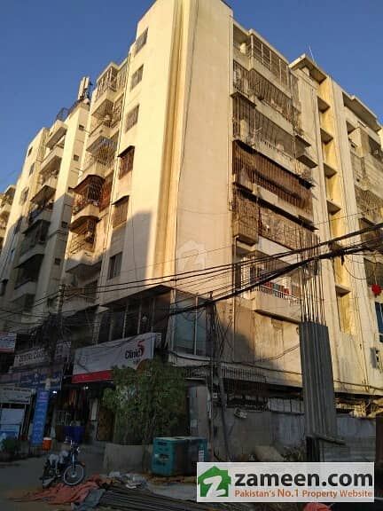 Clifton Block 8 Near Jamat Khana      Penthouse For Sale