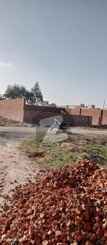 گورنمنٹ آفیسرز ہاؤسنگ سوسائٹی ۔ بلاک بی گورنمنٹ آفیسرز کوآپریٹیو ہاؤسنگ سوسائٹی,لاہور میں 2 کنال رہائشی پلاٹ 1.25 کروڑ میں برائے فروخت۔ گورنمنٹ آفیسرز ہاؤسنگ سوسائٹی ۔ بلاک بی گورنمنٹ آفیسرز کوآپریٹیو ہاؤسنگ سوسائٹی,لاہور میں 2 کنال رہائشی پلاٹ 1.25 کروڑ میں برائے فروخت۔