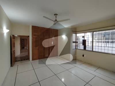ایف ۔ 6 اسلام آباد میں 5 کمروں کا 1 کنال مکان 5.0 لاکھ میں کرایہ پر دستیاب ہے۔