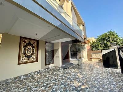1 KANAL LIKE NEW FULL HOUSE FOR RENT IN NEW SHAHEEN BLOCK BAHRIA TOWN LAHORE 1 KANAL LIKE NEW FULL HOUSE FOR RENT IN NEW SHAHEEN BLOCK BAHRIA TOWN LAHORE