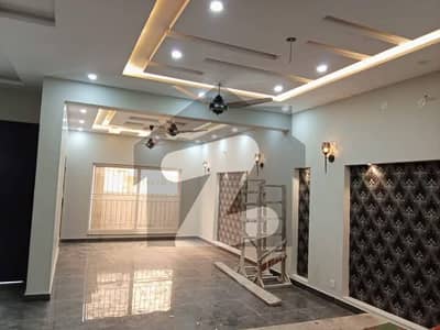 8 Marla Brand New House For Rent 5 Bedroom KY Sath