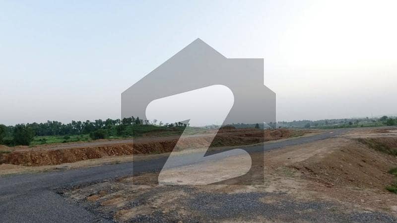 Buy A 1 Kanal Residential Plot For sale In C-16