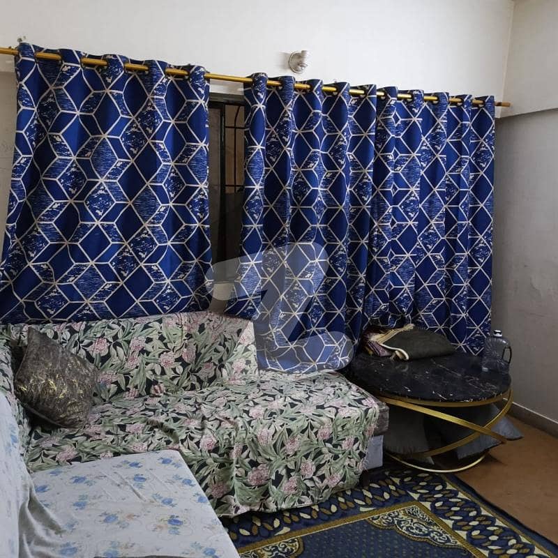 Spacious Prime Location Flat Is Available For sale In Ideal Location Of Nazimabad 2 Spacious Prime Location Flat Is Available For sale In Ideal Location Of Nazimabad 2