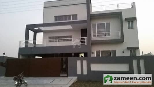 24 Marla Upper Portion For Rent in Valencia Town J-Block,Lahore. 