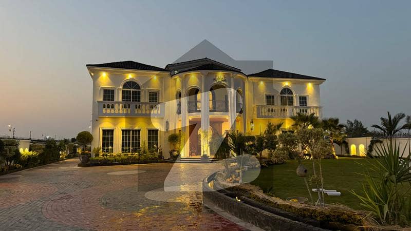 Well-constructed Farm House Available For sale In Gulberg Greens