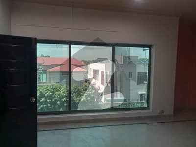 4 Marla Commercial Hall On 2nd Floor Available For Rent On Hot Location Of DHA Phase 3 Y Block 4 Marla Commercial Hall On 2nd Floor Available For Rent On Hot Location Of DHA Phase 3 Y Block