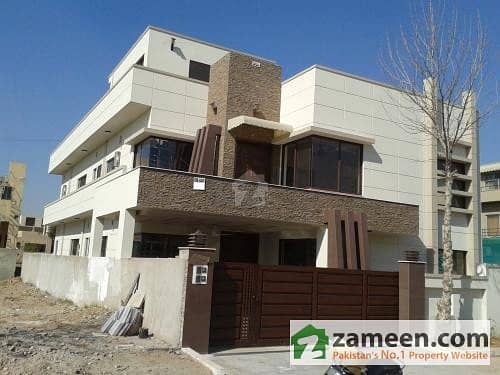 Best Location Best Design 1 Kanal Boulevard House For Sale In Bahria Town Phase 3 Rawalpindi