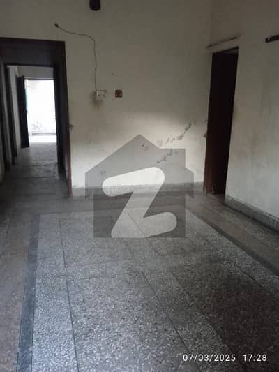 3 Beds Single Storey House