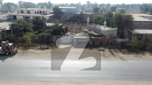 5 Kanal Commercial Land For Sale In Front of Mehman Sarae, Sargodha