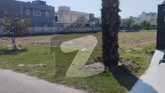 DHA PHASE 7 R BLOCK 2 KANAL PLOT FOR SALE PLOT NO R=537 & 538