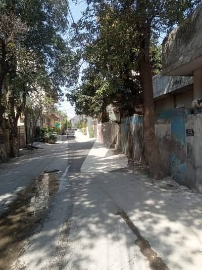 10 Marla Plot For Sale