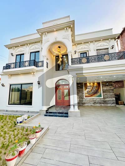 Brand New Triple Storey House Available For Sale