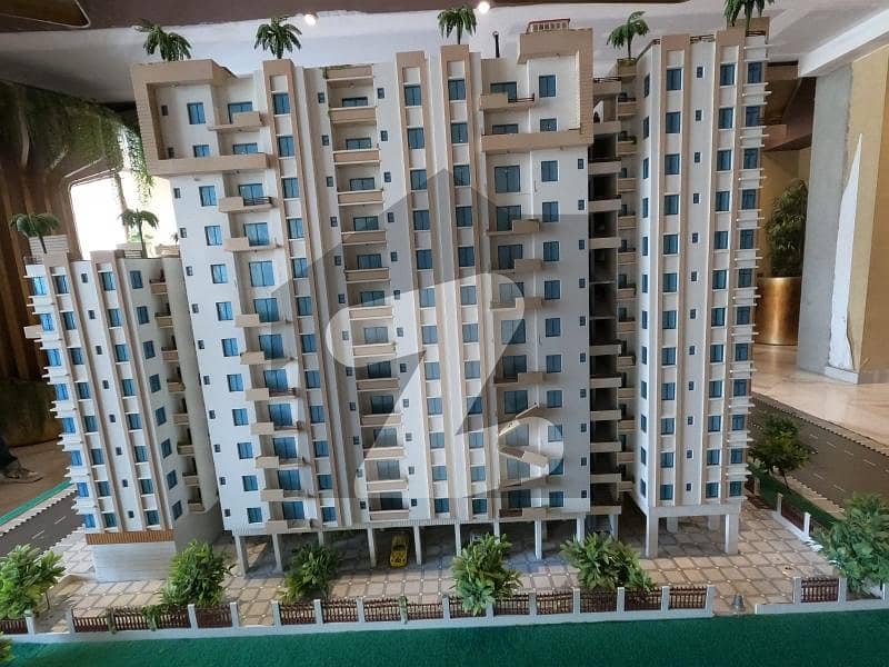 Roomi Residency 1630 Square Feet Flat Up For Sale