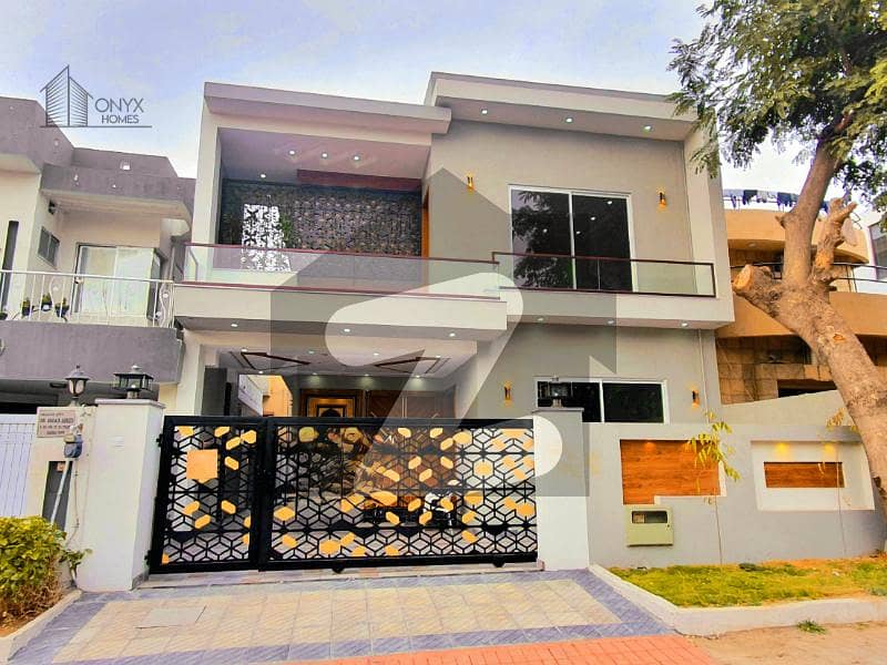 Luxurious 10 Marla House In Bahria Phase 4 Luxurious 10 Marla House In Bahria Phase 4