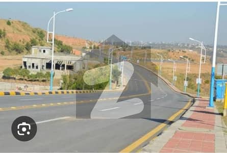Beautiful Location One Kanal Plot