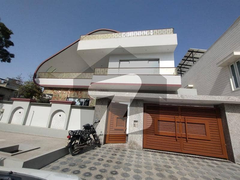 Brand New Villa - Main Boulevard - Next To Main Gate , Prime Location With Luxurious Features Brand New Villa - Main Boulevard - Next To Main Gate , Prime Location With Luxurious Features
