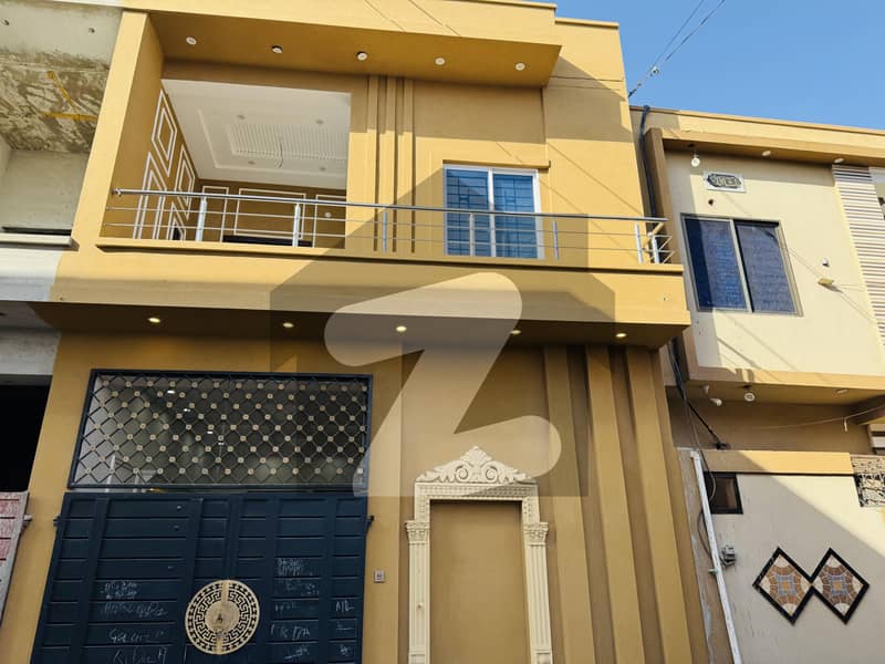 ناردرن بائی پاس ملتان میں 3 کمروں کا 3 مرلہ مکان 75.0 لاکھ میں برائے فروخت۔ ناردرن بائی پاس ملتان میں 3 کمروں کا 3 مرلہ مکان 75.0 لاکھ میں برائے فروخت۔