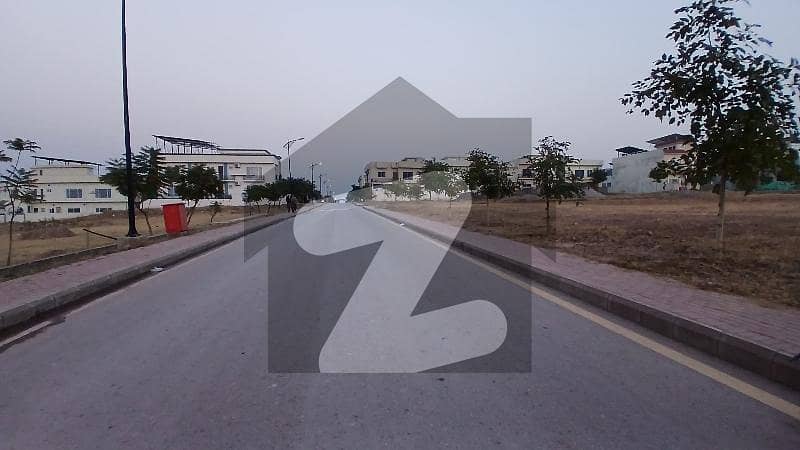 1 Kanal Possession Plot For Sale Sun Facing 1 Kanal Possession Plot For Sale Sun Facing