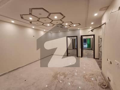 ڈی ایچ اے فیز 8 سابقہ ایئر ایوینیو ڈی ایچ اے فیز 8,ڈی ایچ اے ڈیفینس,لاہور میں 2 کمروں کا 5 مرلہ فلیٹ 2.0 کروڑ میں برائے فروخت۔ ڈی ایچ اے فیز 8 سابقہ ایئر ایوینیو ڈی ایچ اے فیز 8,ڈی ایچ اے ڈیفینس,لاہور میں 2 کمروں کا 5 مرلہ فلیٹ 2.0 کروڑ میں برائے فروخت۔