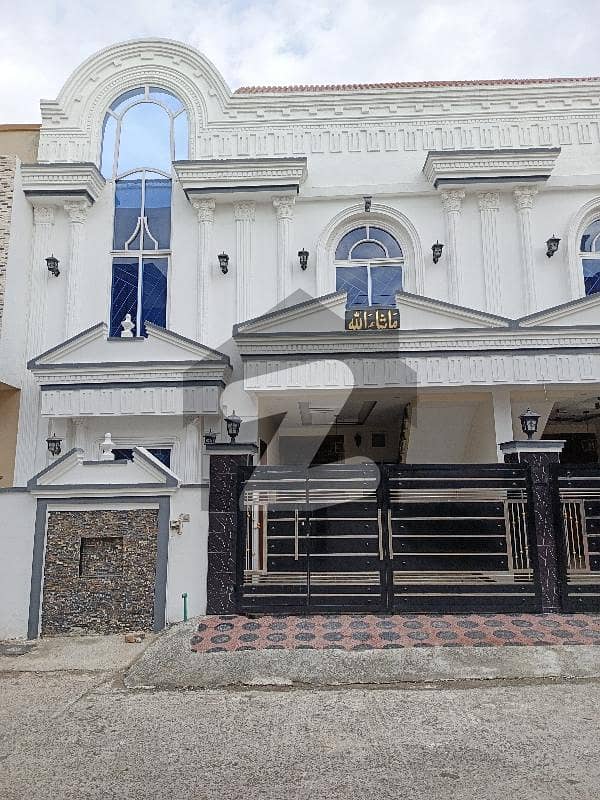 ڈیفنس روڈ راولپنڈی میں 4 کمروں کا 5 مرلہ مکان 1.85 کروڑ میں برائے فروخت۔ ڈیفنس روڈ راولپنڈی میں 4 کمروں کا 5 مرلہ مکان 1.85 کروڑ میں برائے فروخت۔