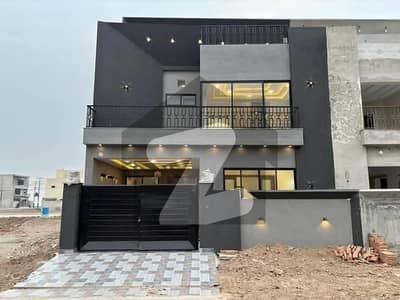 بش ایگزیکٹو ولاز ملتان میں 4 کمروں کا 5 مرلہ مکان 1.75 کروڑ میں برائے فروخت۔