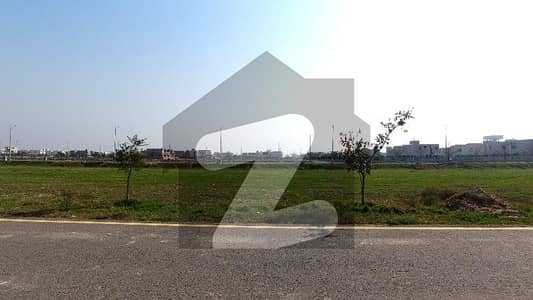 ڈی ایچ اے فیز 7 ۔ اوورسیز انکلیو ڈی ایچ اے فیز 7,ڈیفنس (ڈی ایچ اے),لاہور میں 2 کنال رہائشی پلاٹ 6.25 کروڑ میں برائے فروخت۔ ڈی ایچ اے فیز 7 ۔ اوورسیز انکلیو ڈی ایچ اے فیز 7,ڈیفنس (ڈی ایچ اے),لاہور میں 2 کنال رہائشی پلاٹ 6.25 کروڑ میں برائے فروخت۔