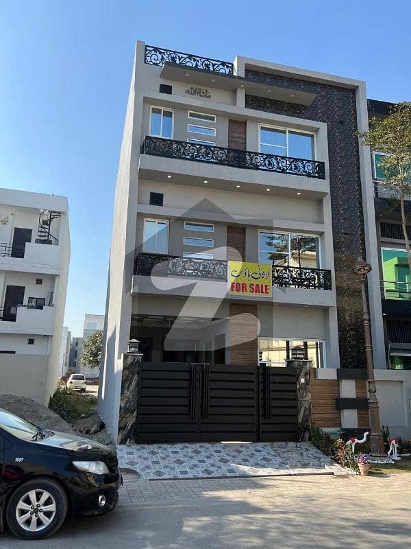5 Marla House Available For sale In Dream Garden Block -F Defence Road, Lahore. 5 Marla House Available For sale In Dream Garden Block -F Defence Road, Lahore.