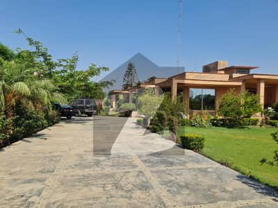 5 Kanal Fully Ultra Luxuriousness Farm House And Fully Furnished