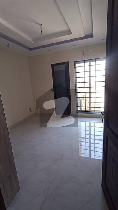 Furnished And Non Furnished Apartment Available For Rent For Females And Families Only