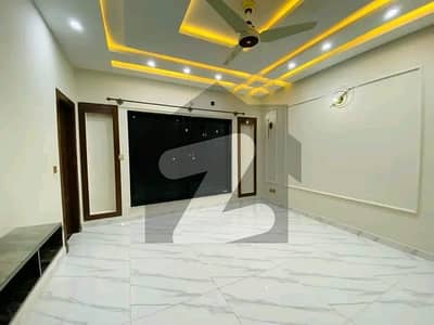بحریہ ٹاؤن فیز 8 بحریہ ٹاؤن راولپنڈی,راولپنڈی میں 3 کمروں کا 10 مرلہ بالائی پورشن 55.0 ہزار میں کرایہ پر دستیاب ہے۔ بحریہ ٹاؤن فیز 8 بحریہ ٹاؤن راولپنڈی,راولپنڈی میں 3 کمروں کا 10 مرلہ بالائی پورشن 55.0 ہزار میں کرایہ پر دستیاب ہے۔