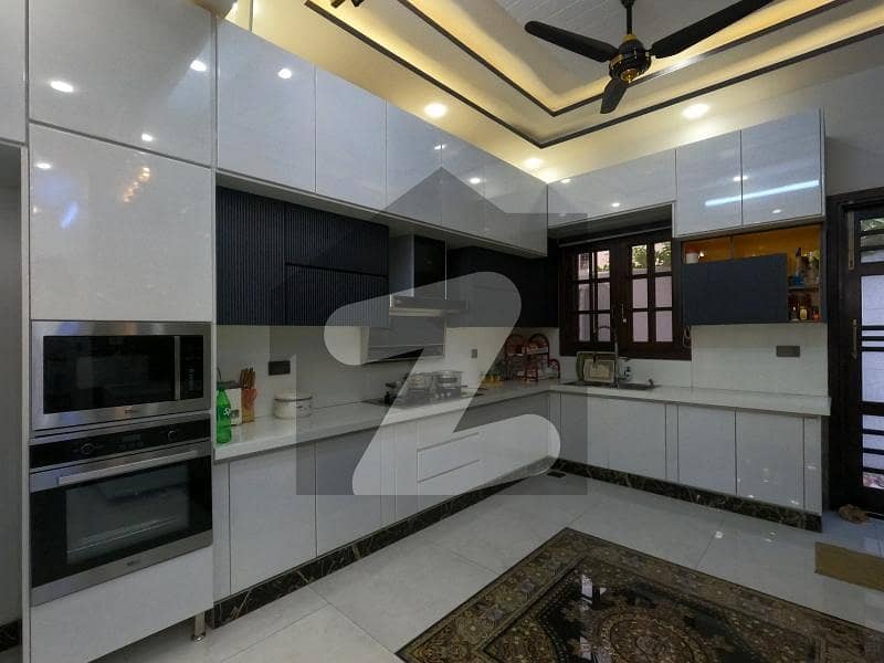 Prime Location 600 Square Yards House In Federal B Area - Block 11 Is Available Prime Location 600 Square Yards House In Federal B Area - Block 11 Is Available