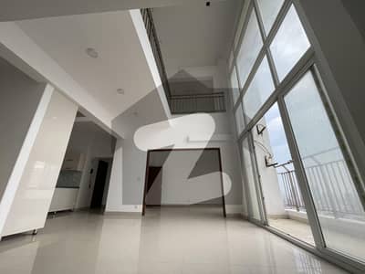 کلفٹن ۔ بلاک 6 کلفٹن,کراچی میں 4 کمروں کا 15 مرلہ پینٹ ہاؤس 3.75 لاکھ میں کرایہ پر دستیاب ہے۔