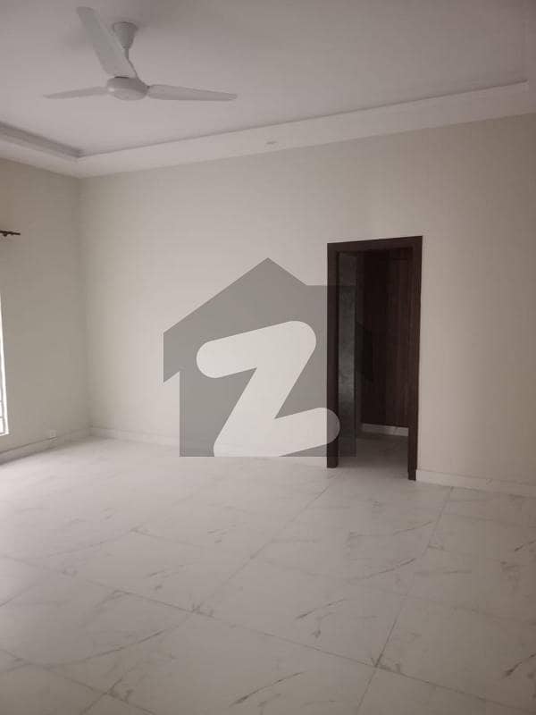 G-9/4 Upper Portion Sized 3200 Square Feet Is Available G-9/4 Upper Portion Sized 3200 Square Feet Is Available