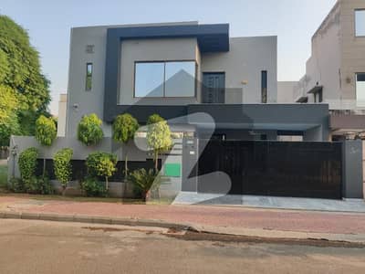 10 Marla Residential House For Sale In Gulbahar Block LDA Approved With Gas, 24/7 Security System Nearby Market, School And Mosque