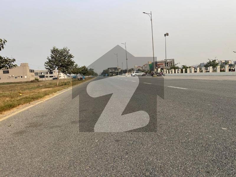 Pair 01 Kanal Residential Plot Near Park For Sale Located In Block W Phase 7 DHA Lahore. Pair 01 Kanal Residential Plot Near Park For Sale Located In Block W Phase 7 DHA Lahore.