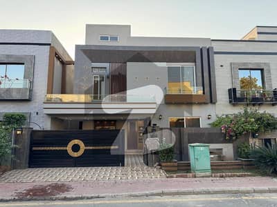 (No Fake Prices) 10 Marla Luxury Designer House For Sale In Bahria Town Lahore In Low budget price (No Fake Prices) 10 Marla Luxury Designer House For Sale In Bahria Town Lahore In Low budget price