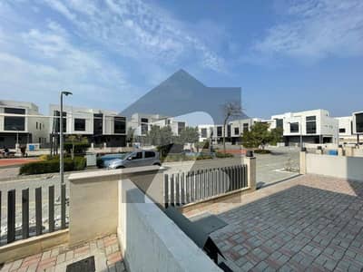 1 Kanal Villa Available On Instalment Quarterly Payment Plan At Eighteen