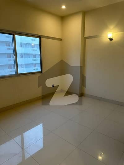 3 Bed DD 5th Floor With Lift Car Parking Standby Generator Available For Rent In Ittehad Commercial 3 Bed DD 5th Floor With Lift Car Parking Standby Generator Available For Rent In Ittehad Commercial