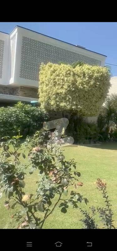 مینگورہ سوات میں 10 کمروں کا 3 کنال مکان 26.0 کروڑ میں برائے فروخت۔
