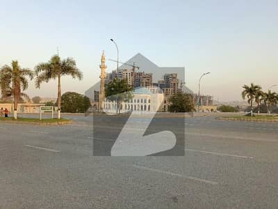 West Open Plot For Sale
