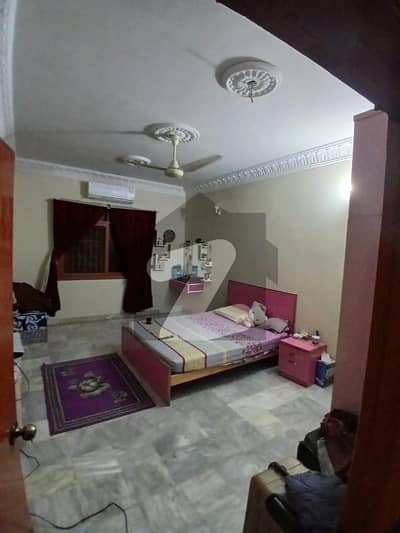 گلشنِ اقبال - بلاک 10 گلشنِ اقبال,گلشنِ اقبال ٹاؤن,کراچی میں 6 کمروں کا 10 مرلہ مکان 5.9 کروڑ میں برائے فروخت۔ گلشنِ اقبال - بلاک 10 گلشنِ اقبال,گلشنِ اقبال ٹاؤن,کراچی میں 6 کمروں کا 10 مرلہ مکان 5.9 کروڑ میں برائے فروخت۔