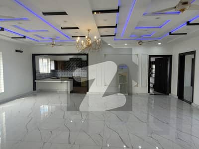 A House Of 5 Marla In Kashmir Road