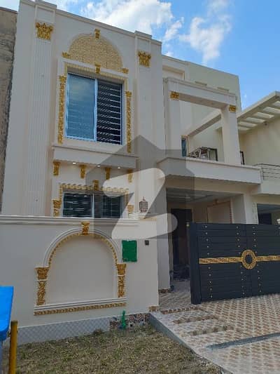 5 Marla Spanish Luxury House Available for Sale Bahria Nasheman, Lahore