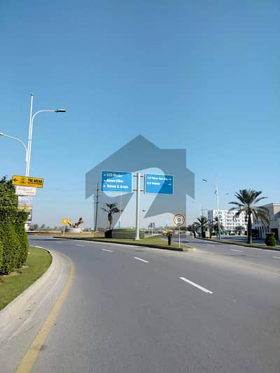 8 Marla Commercial Plot For Sale On Very Prime Location Of The Block In Bahria Orchard 8 Marla Commercial Plot For Sale On Very Prime Location Of The Block In Bahria Orchard