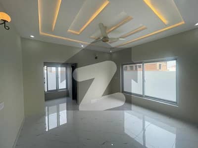 ٹاپ سٹی 1 - بلاک اے ٹاپ سٹی 1,اسلام آباد میں 5 کمروں کا 10 مرلہ مکان 1.25 لاکھ میں کرایہ پر دستیاب ہے۔ ٹاپ سٹی 1 - بلاک اے ٹاپ سٹی 1,اسلام آباد میں 5 کمروں کا 10 مرلہ مکان 1.25 لاکھ میں کرایہ پر دستیاب ہے۔