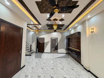 ماسٹر سٹی ہاؤسنگ سکیم گوجرانوالہ میں 4 کمروں کا 5 مرلہ مکان 1.7 کروڑ میں برائے فروخت۔ ماسٹر سٹی ہاؤسنگ سکیم گوجرانوالہ میں 4 کمروں کا 5 مرلہ مکان 1.7 کروڑ میں برائے فروخت۔