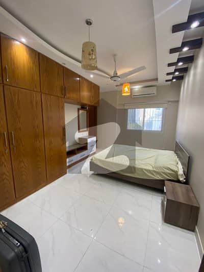 کلفٹن ۔ بلاک 8 کلفٹن,کراچی میں 2 کمروں کا 6 مرلہ فلیٹ 1.5 لاکھ میں کرایہ پر دستیاب ہے۔