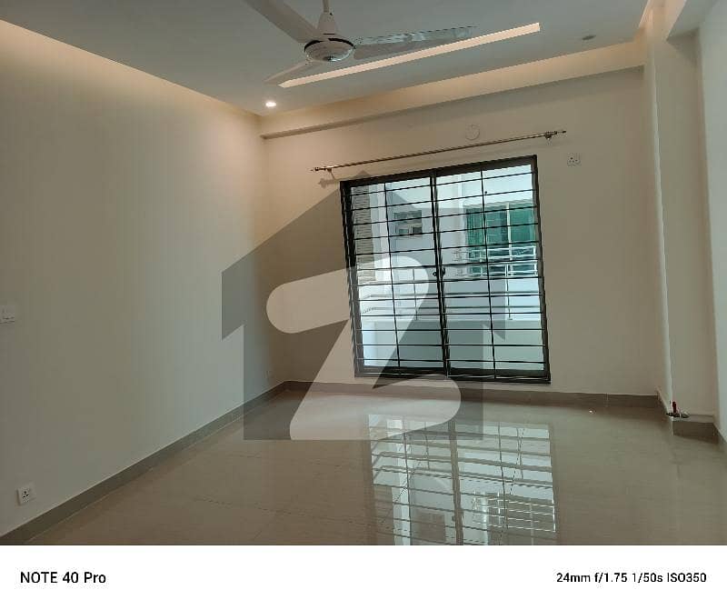Confirmed 10 Marla 3 Bed Apartment For Sale Confirmed 10 Marla 3 Bed Apartment For Sale