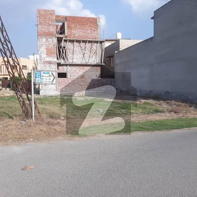 او پی ایف ہاؤسنگ سکیم - بلاک سی او پی ایف ہاؤسنگ سکیم,لاہور میں 18 مرلہ رہائشی پلاٹ 3.25 کروڑ میں برائے فروخت۔ او پی ایف ہاؤسنگ سکیم - بلاک سی او پی ایف ہاؤسنگ سکیم,لاہور میں 18 مرلہ رہائشی پلاٹ 3.25 کروڑ میں برائے فروخت۔