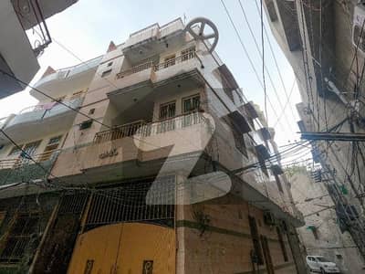 Premium Corner 4 Marla House Is Available For sale In Temple Road